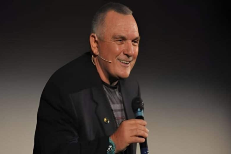 rudy ruettiger net worth